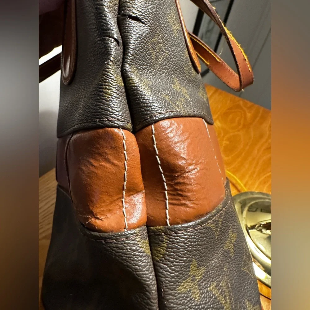 Louis Vuitton 70s Era Vintage Brown Monogram Bucket Bag - Picture 6 of 14